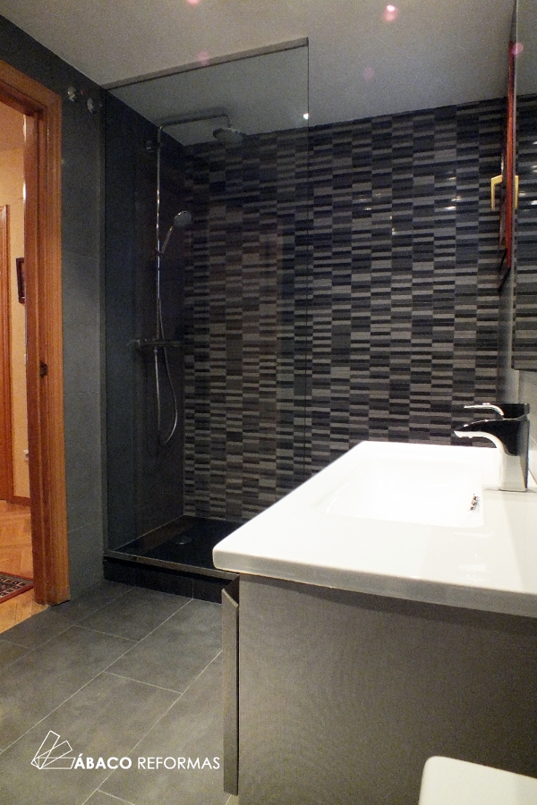 REFORMA INTEGRAL DE CUARTO DE BAÑO