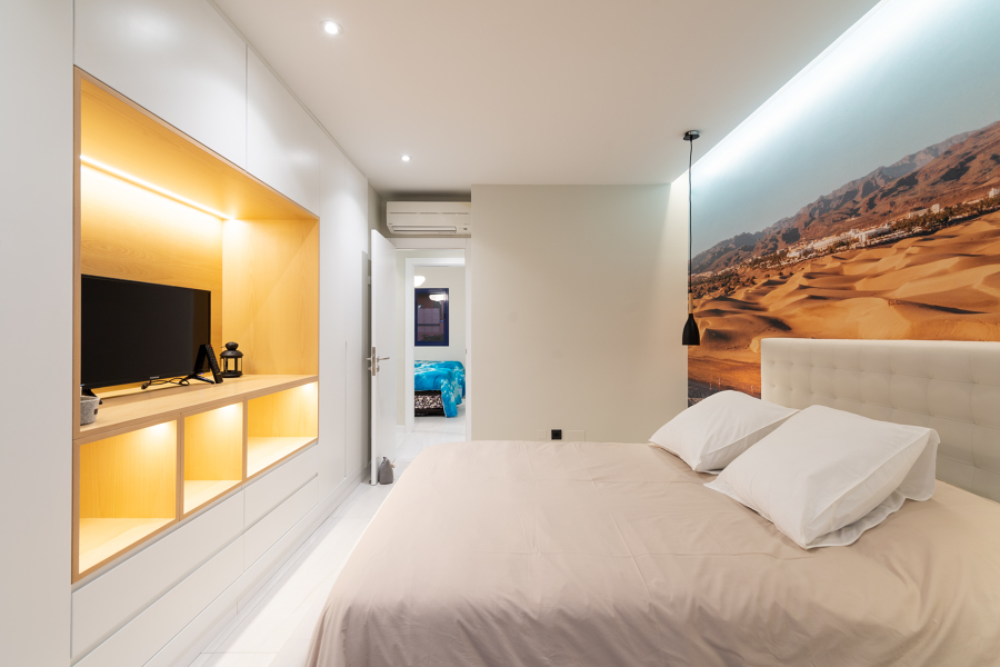 Reforma integral de dúplex y diseño de mobiliario en Meloneras