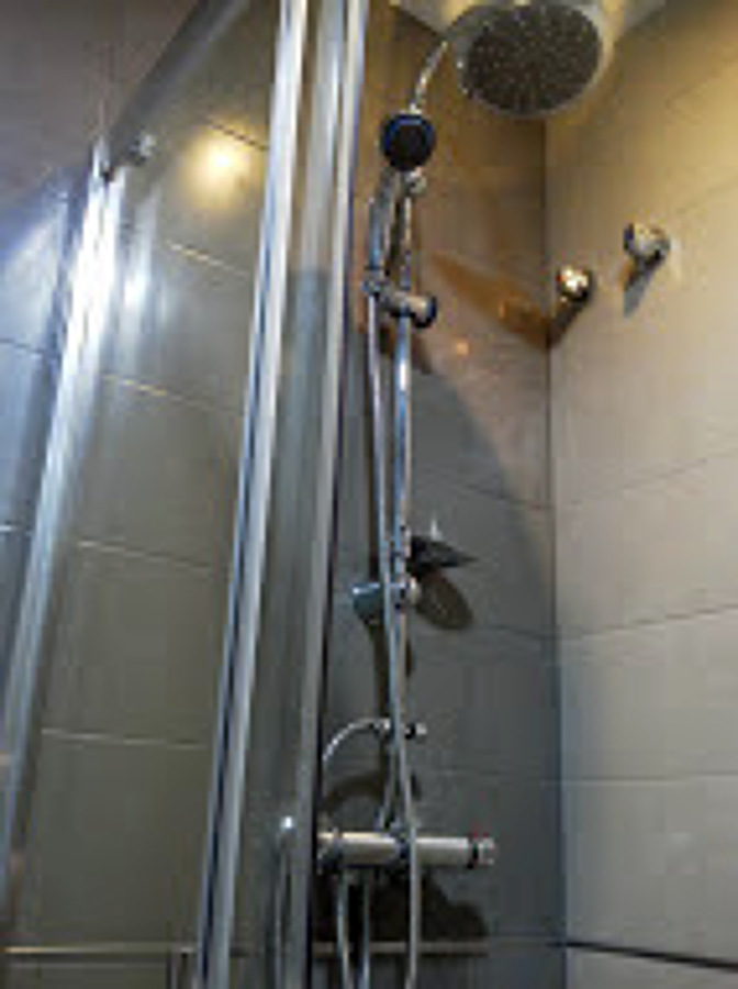 Reforma integral de un baño de 5 m2. 