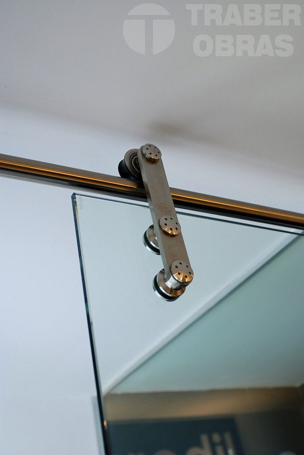 ​Reforma integral de vivienda en barrio de Chueca de Madrid por Traber Obras.