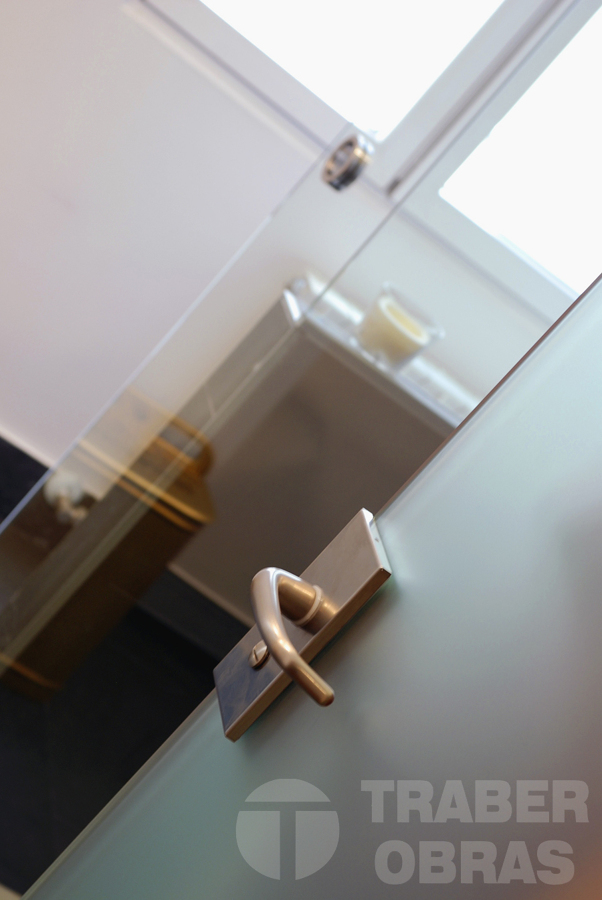 ​Reforma integral de vivienda en barrio de Chueca de Madrid por Traber Obras.