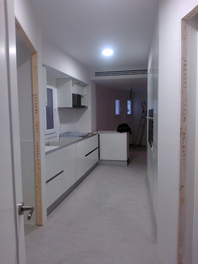 Reforma Integral de vivienda en calle Manuel Siurot 3 Bloque 2 Pisos 2-5