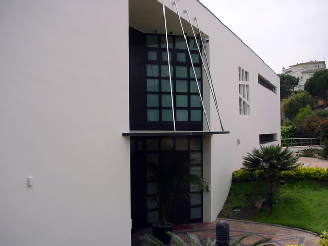 Reforma integral unifamiliar _acceso