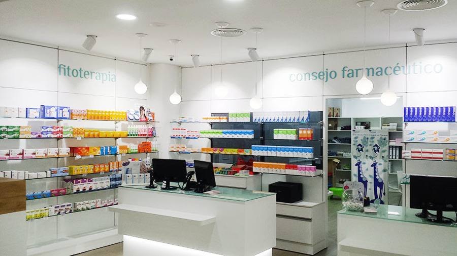 Reforma Local comercial Farmacia
