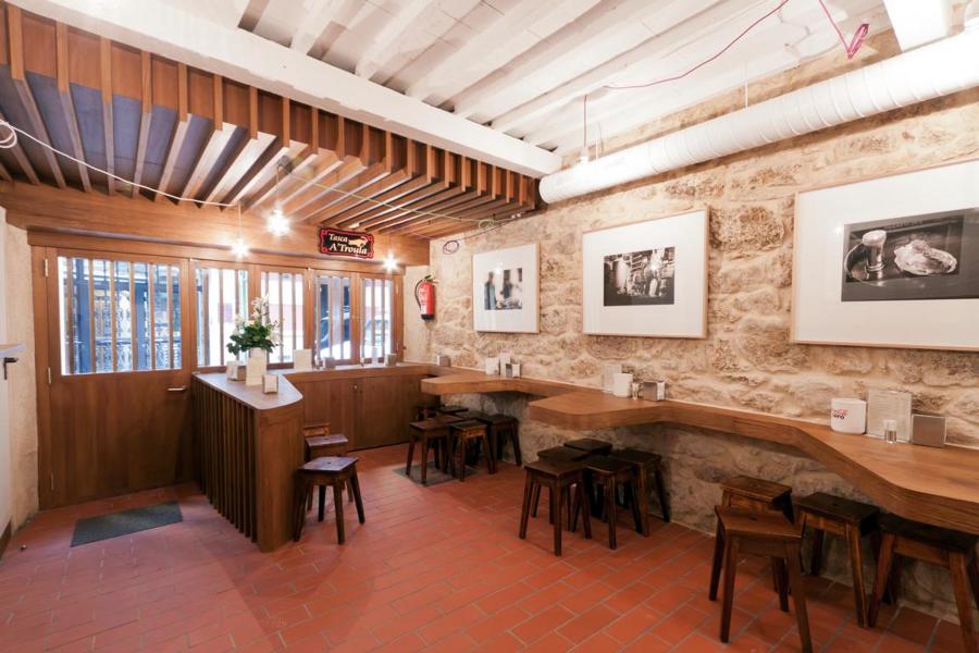 Reforma  Local Tasca A Troula (El Cocodrilo)