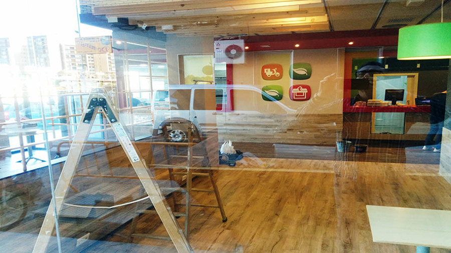 Reforma locar para telepizza