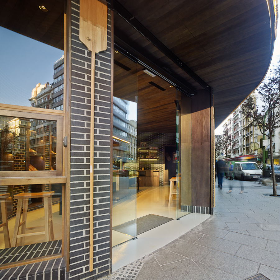 REFORMA PANADERÍA CARNOEDO EN A CORUÑA