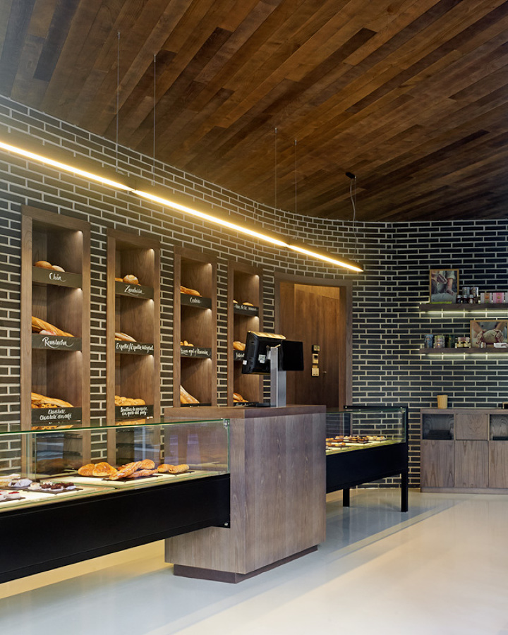 REFORMA PANADERÍA CARNOEDO EN A CORUÑA