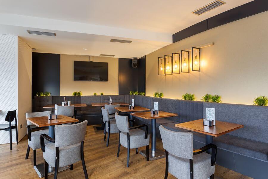 REFORMA RESTAURANTE BREAK TIME - A CORUÑA