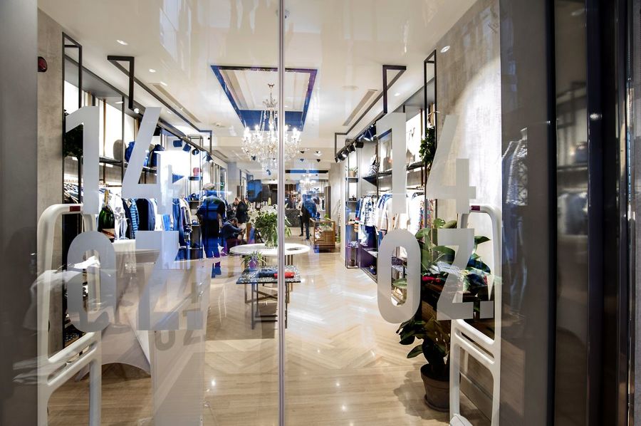 REFORMA TIENDA 14 Oz. EN A CORUÑA