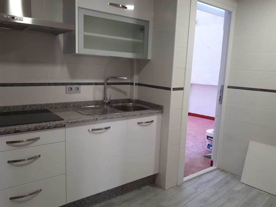 REFORMA UNA VIVIENDA DE MAS DE 50 AÑOS.