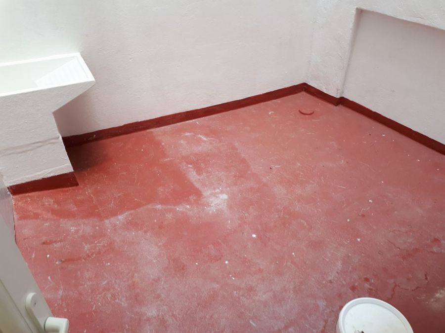 REFORMA UNA VIVIENDA DE MAS DE 50 AÑOS.