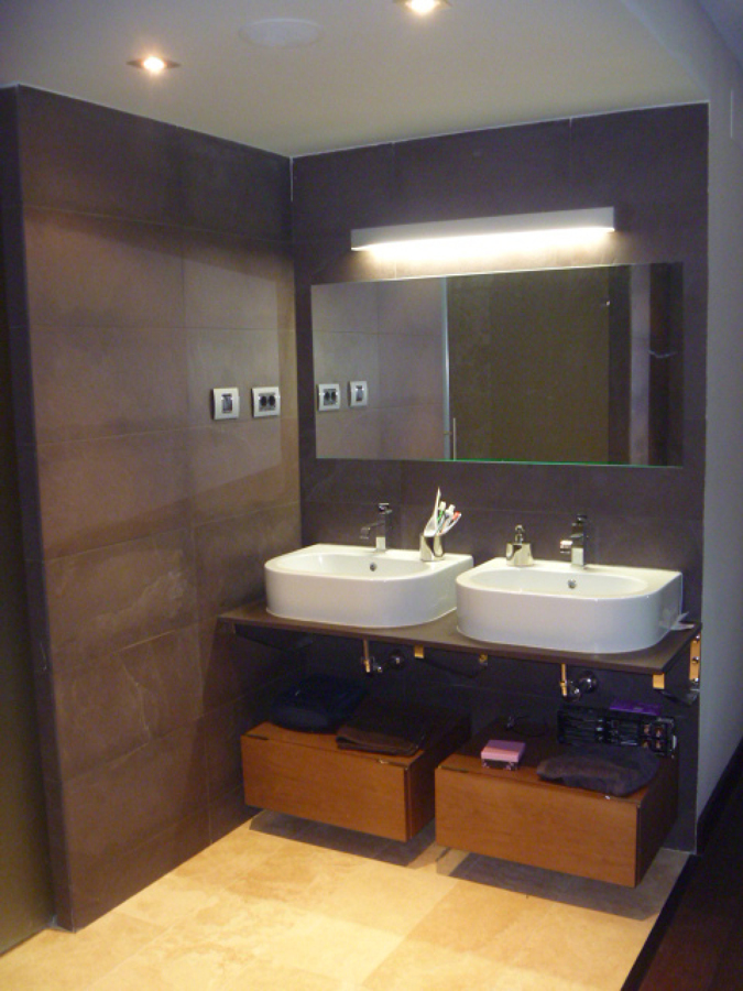 REFORMA VIVIENDA CAPITÁN HAYA