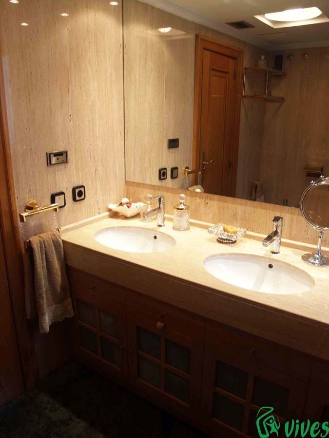 Reforma y decoración del aseo en Zaragoza