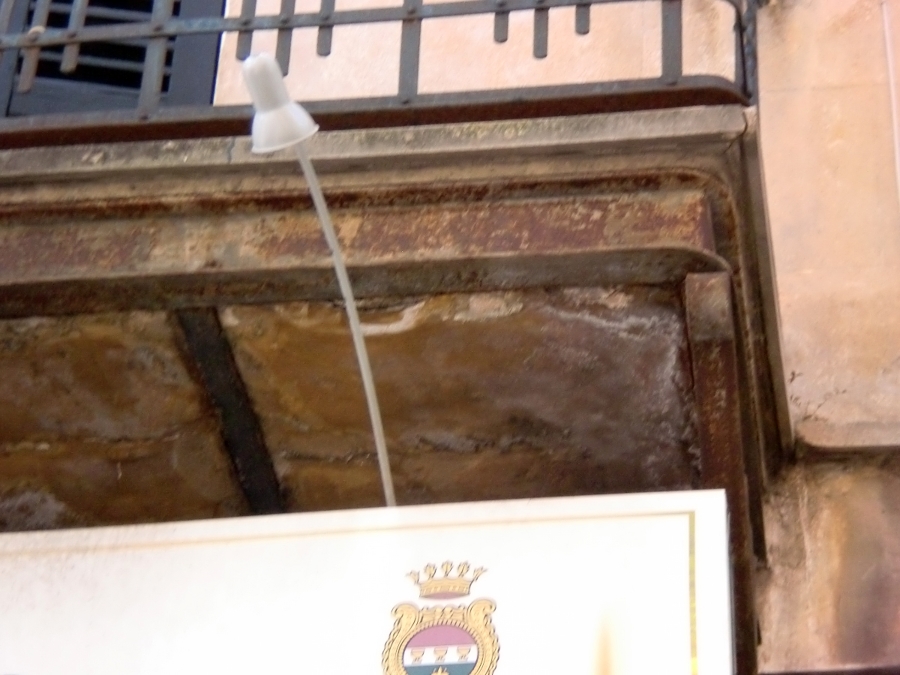 REFORMA Y RESTAURACION DE FACHADA