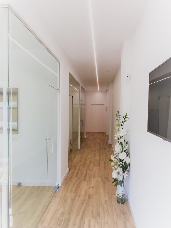 DISTRIBUIDOR CLINICA DENTAL