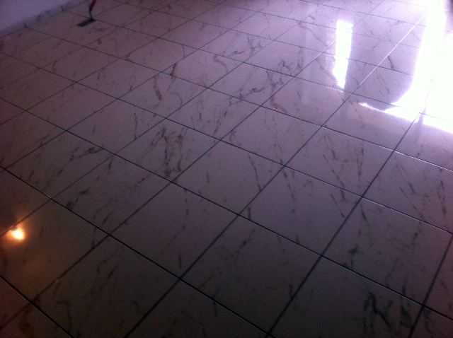 reformar pavimento en apartamento