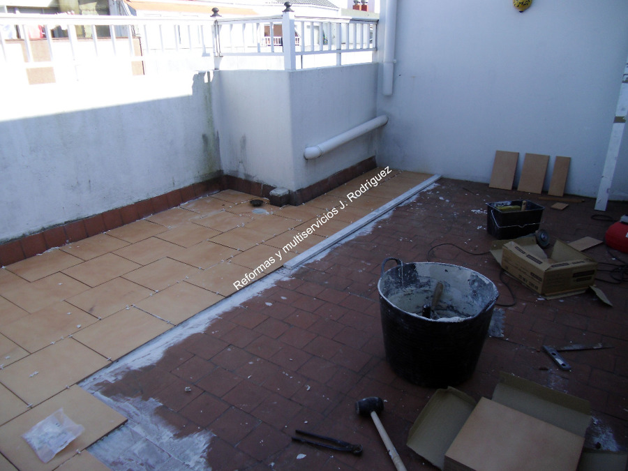 Reformas y multiservicios J. Rodríguez,  La Coruña