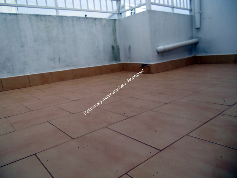 Reformas y multiservicios J. Rodríguez,  La Coruña