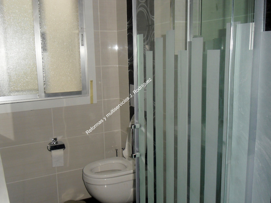 Reformas y multiservicios J. Rodríguez,  La Coruña