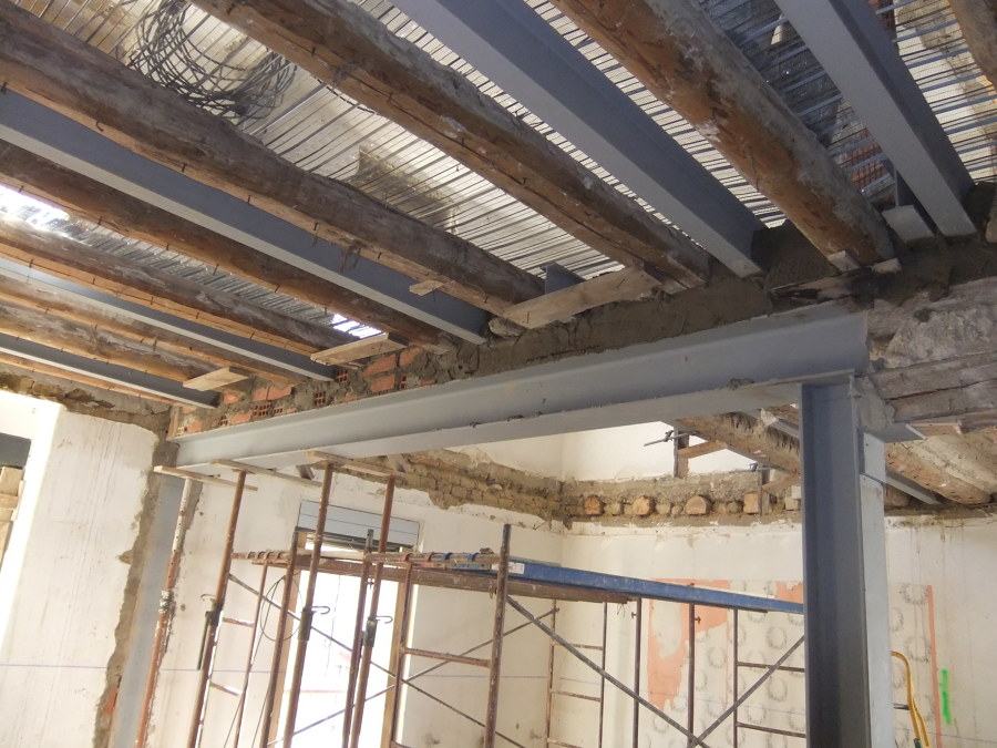 refuerzo estructural vigas de madera