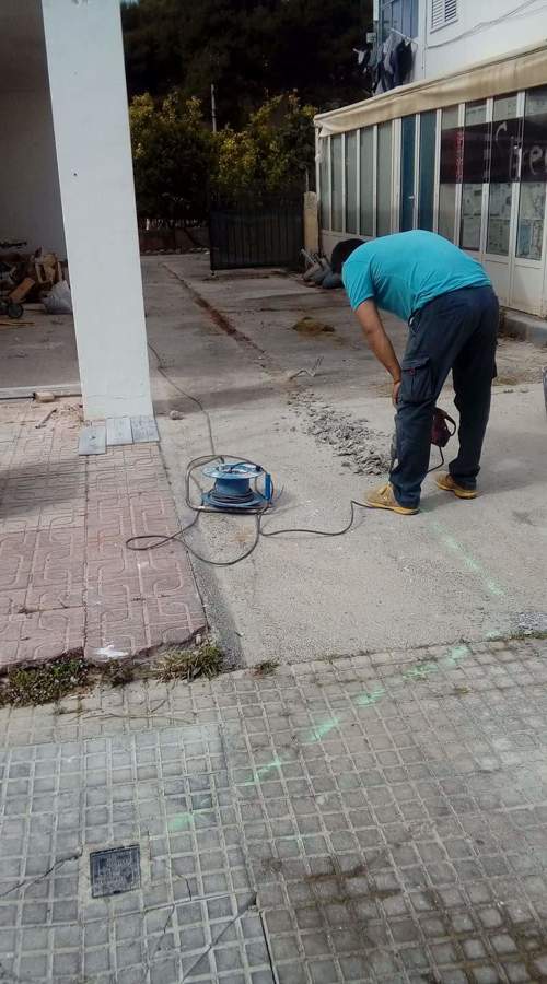 Regada tubería gas natural anima Ibiza