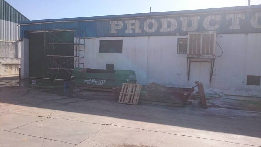 Rehabilitación de fachadas de naves y empresas