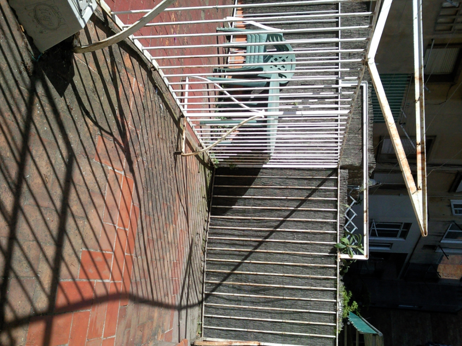 Rehabilitación de terrazas en pisos primero, fachada posterior de edificio plurifamiliar.