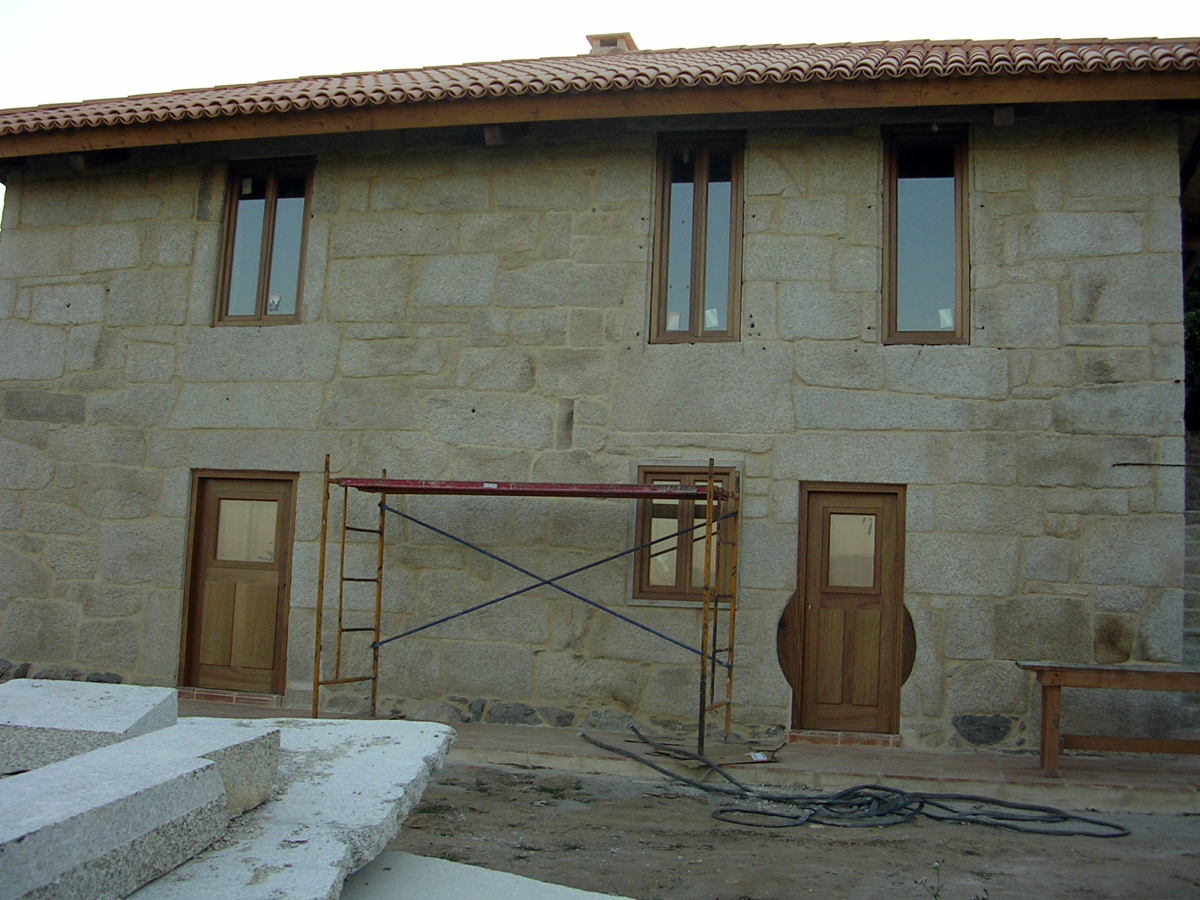 Rehabilitación de vivienda unifamiliar en Porriño - Pontevedra - Foto 2