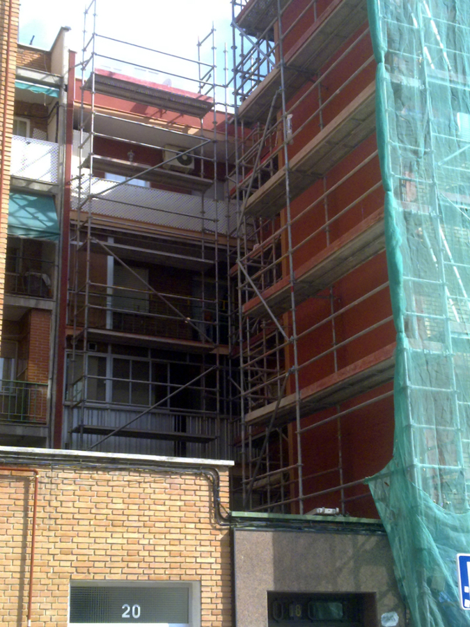 rehabilitacion fachada en monocapa raspada y china