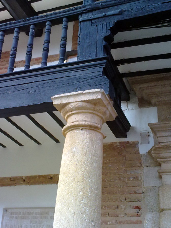 Rehabilitación Plaza San Carlos