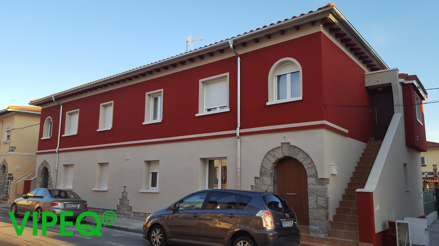 Rehabilitación térmica con sistema SATE ecológico de corcho