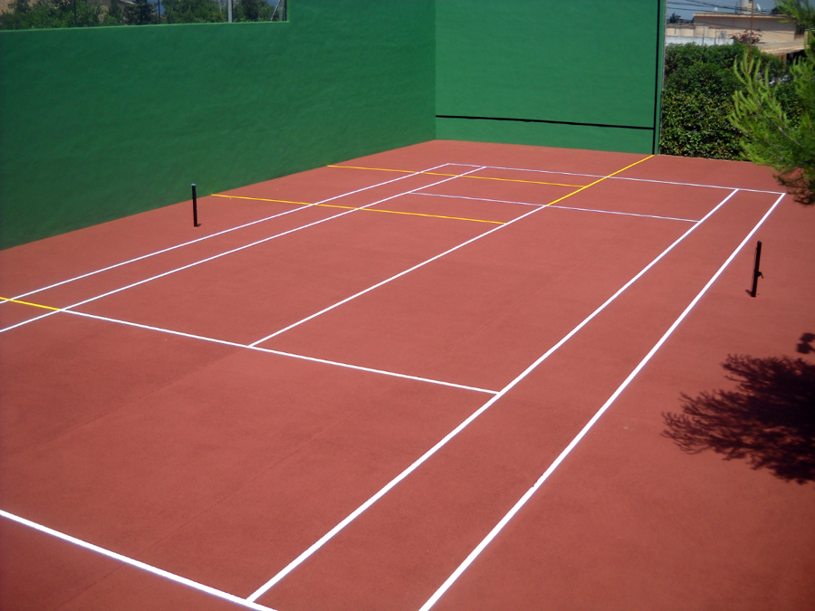 rehabilitacion y pintura pista de tenis
