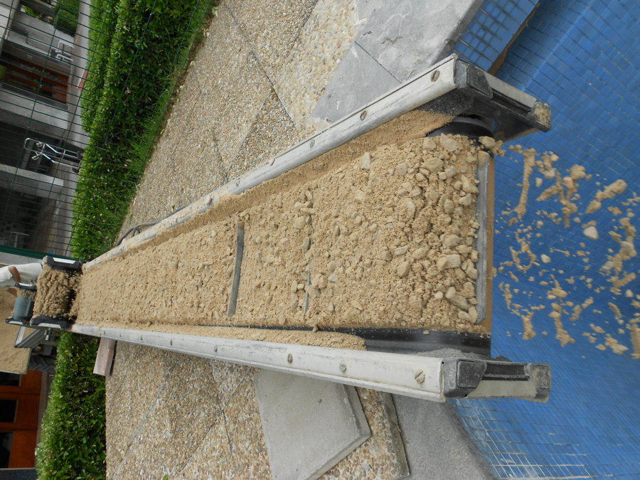 Relleno de material granular.