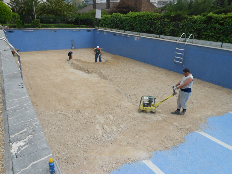 Relleno de material granular.