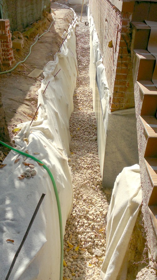 RELLENO GRAVA ZANJA PERIMETRAL