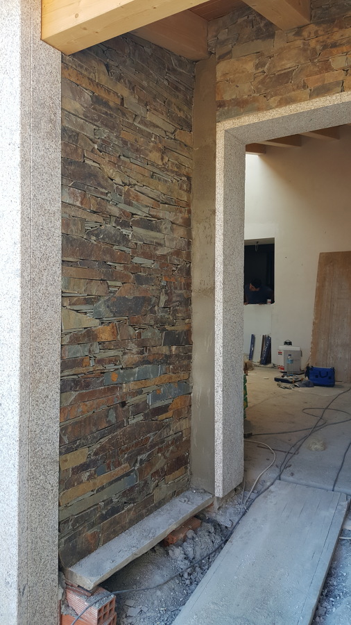 REMATE LATERAL MURO ENTRADA VIVIENDA