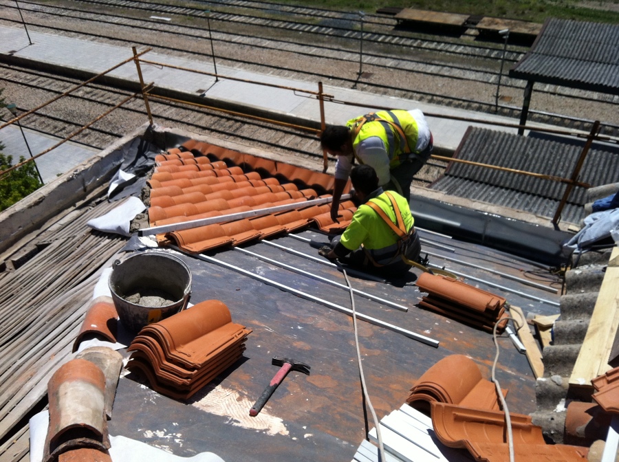 REPARACIÓN CUBIERTA