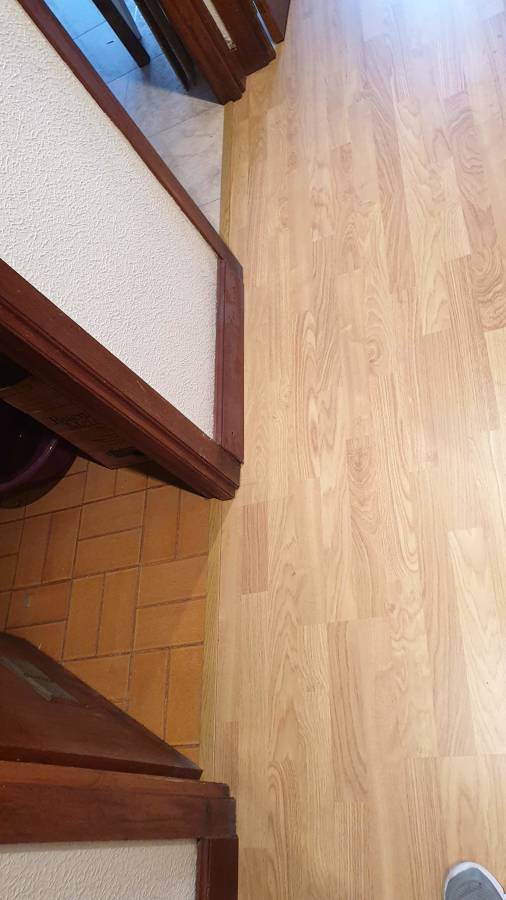 Reparación de suelo por fuga de agua.