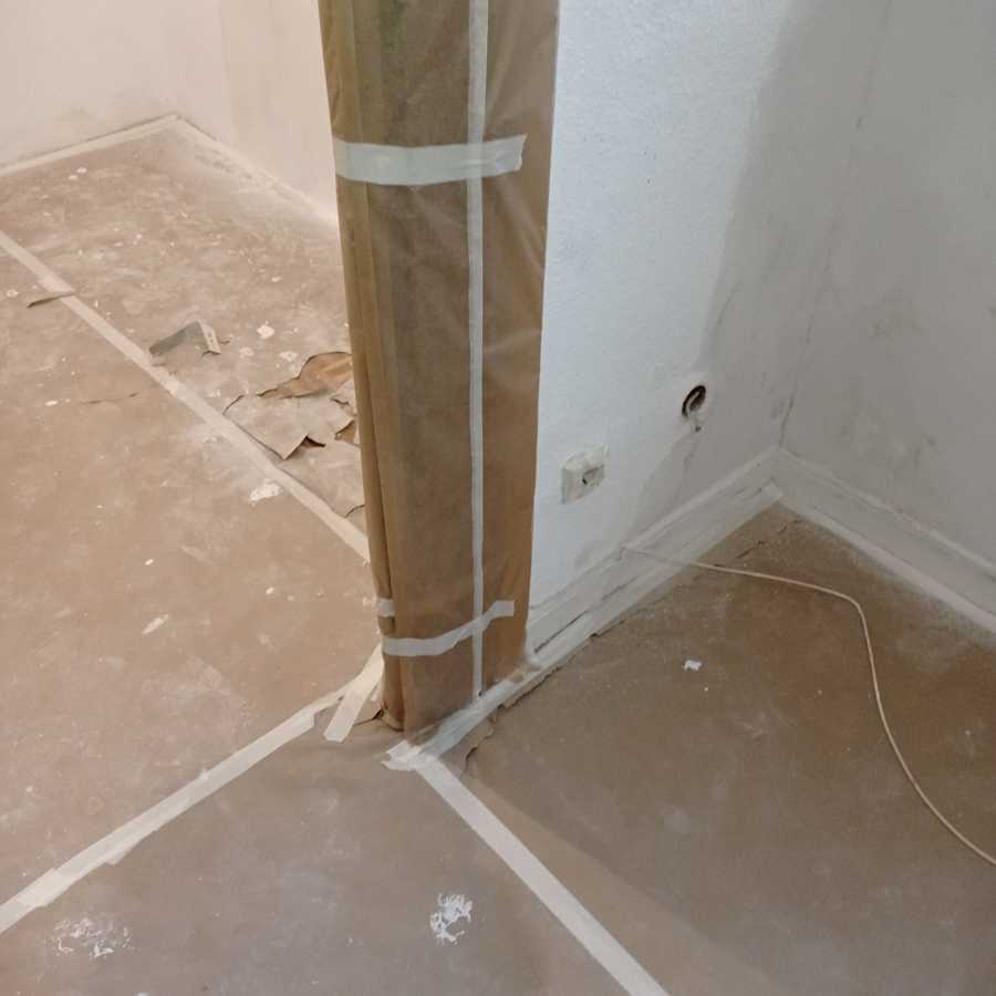 Reparar paredes agrietadas y con humedad