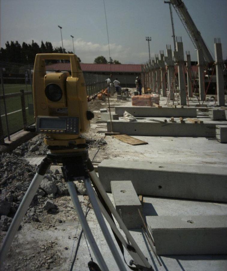 Replanteo de obra. (gradas).