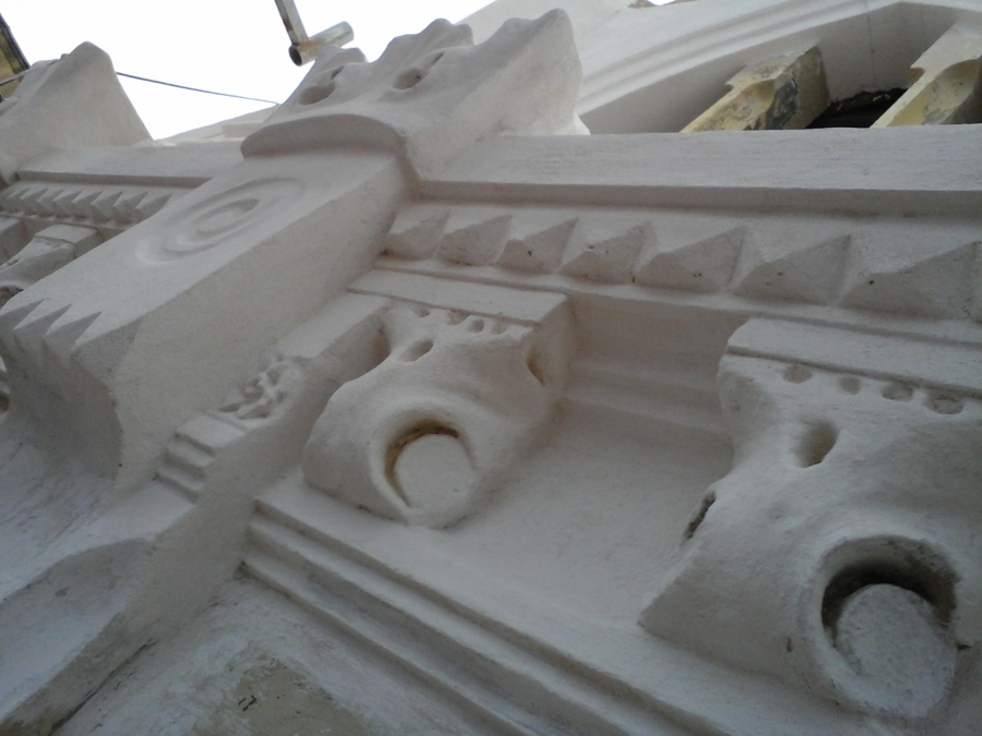 Restauración de ornamenta de fachada