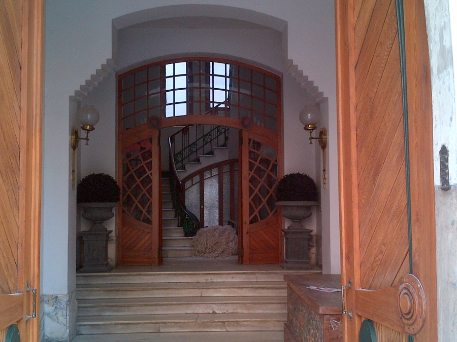 RESTAURACION FACHADA EDIFICIO CASA FERRER, C/ CIRILO AMOROS 29 (VALENCIA - 2012)