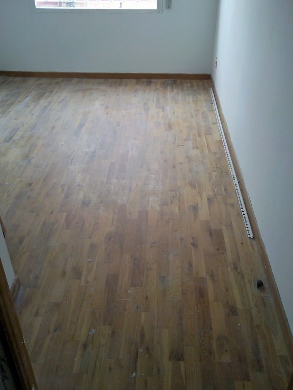 RESTAURACIÓN TABLILLA ROBLE CON NUDOS