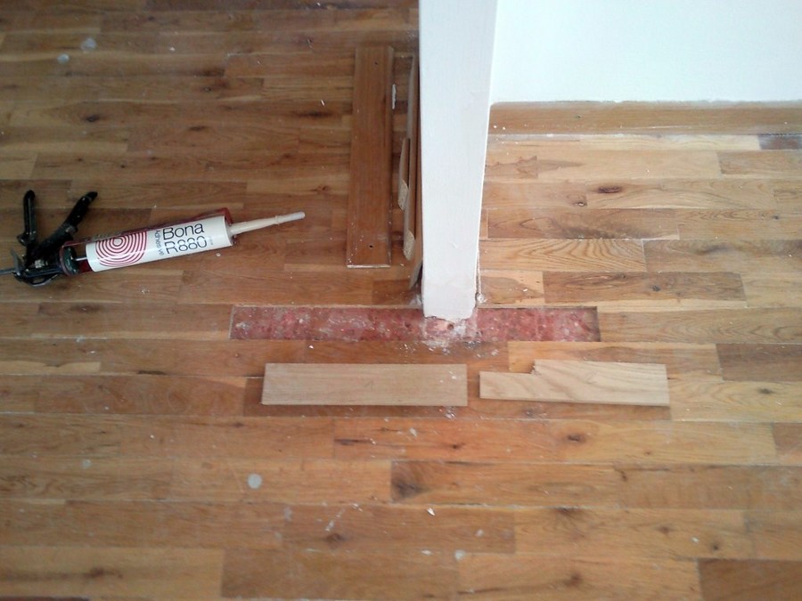 RESTAURACIÓN TABLILLA ROBLE CON NUDOS