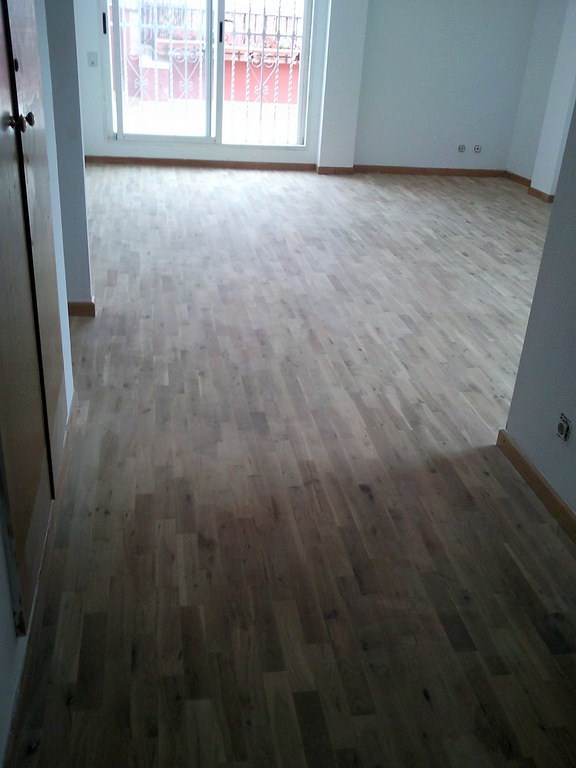 RESTAURACIÓN TABLILLA ROBLE CON NUDOS