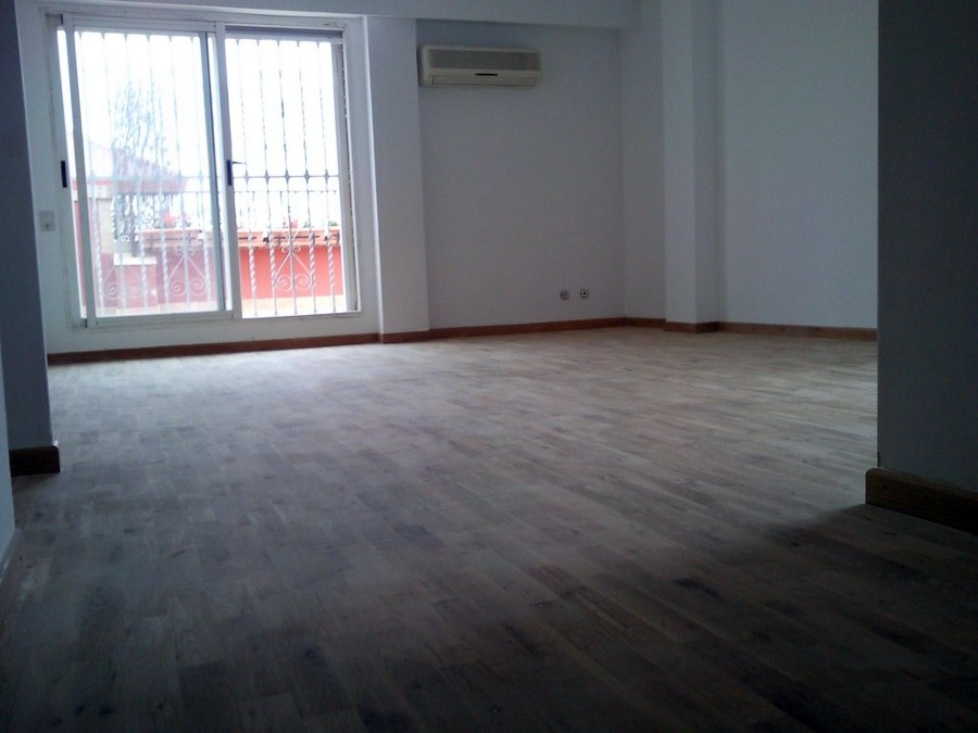 RESTAURACIÓN TABLILLA ROBLE CON NUDOS