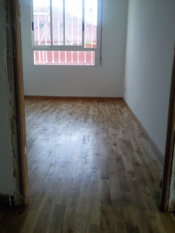 RESTAURACIÓN TABLILLA ROBLE CON NUDOS