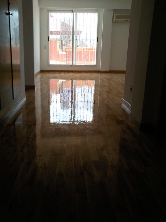 RESTAURACIÓN TABLILLA ROBLE CON NUDOS