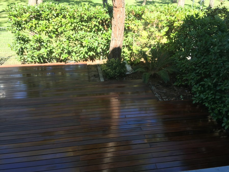 RESTAURACION TARIMA EXTERIOR IPE